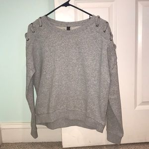 BETSEY JOHNSON PULLOVER!!!
